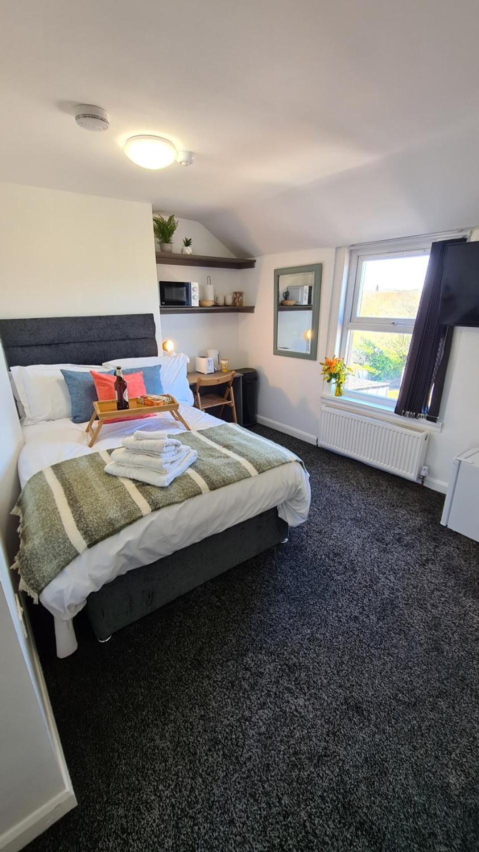 Moorfield House Apartment
